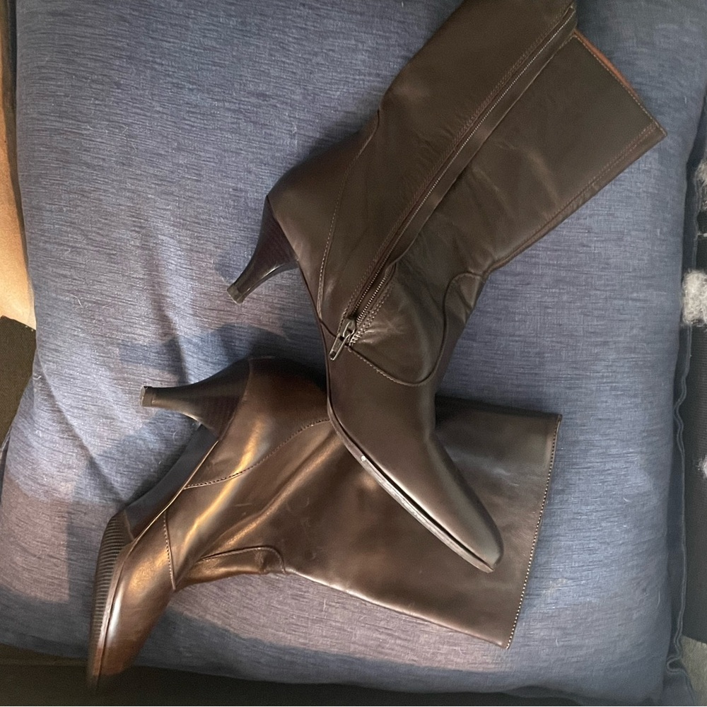 Brown Nine West boots!